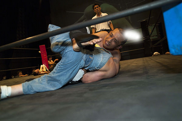 Shintaro scraps in the ring. Photo courtesy: Heath Cozens