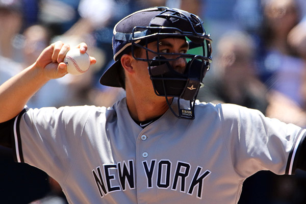 Yankees catcher Kyle Higashioka demonstrates pocket awareness in